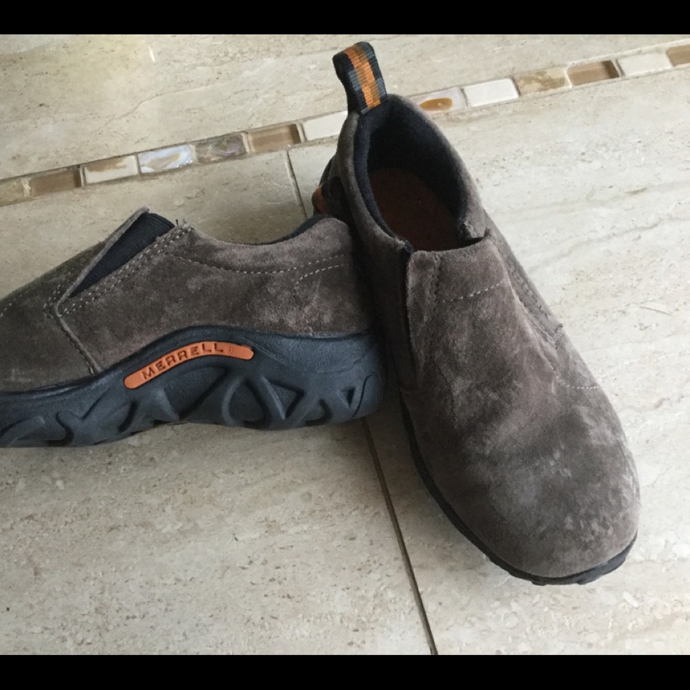 Youth size 13 boys Merrell. shoes.